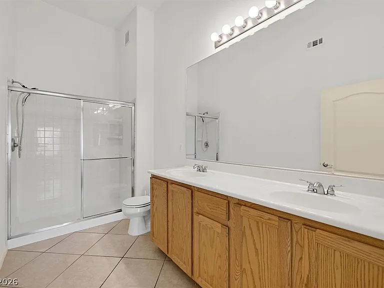 2305 W Horizon Ridge Pkwy #1523 — Photo 18