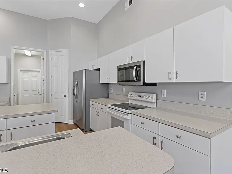 16905 Colony Lakes Blvd — Photo 8