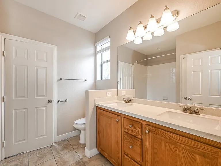 8115 Altamont Ridge St — Photo 12