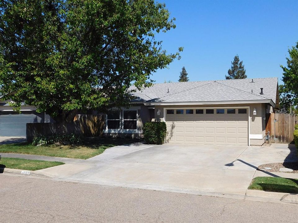 1st image of 1032 N Parkwood Ct