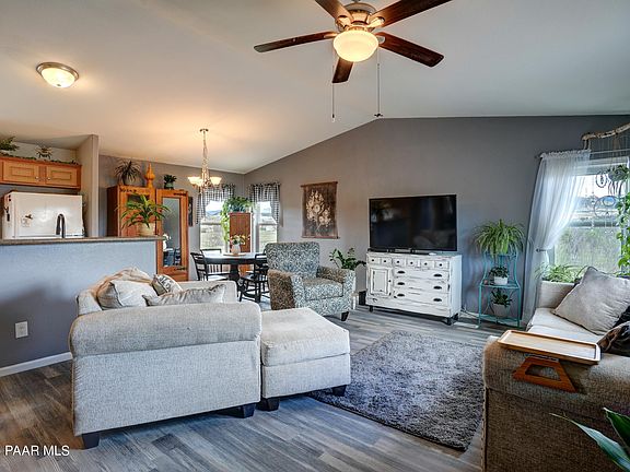 3rd image of 13625 E Lazy River Dr