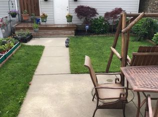 2817 N Racine Ave, Chicago, IL 60657