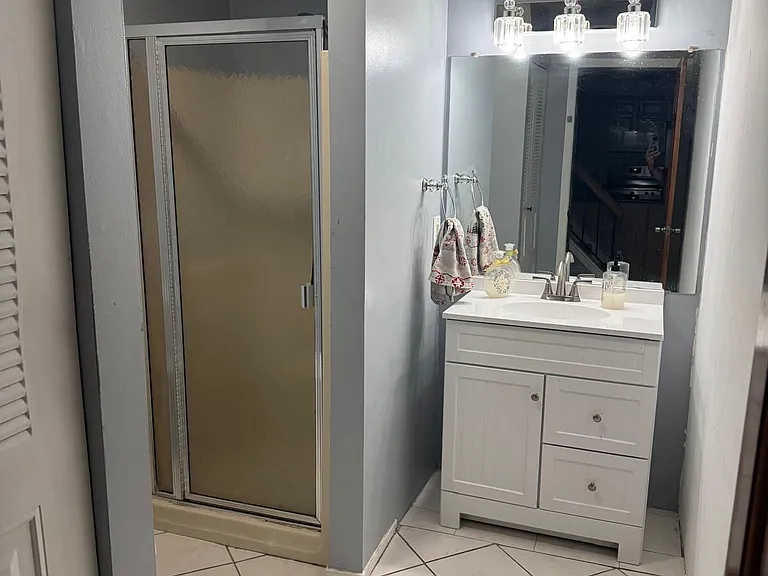 3206 Jennifer Ct — Photo 17