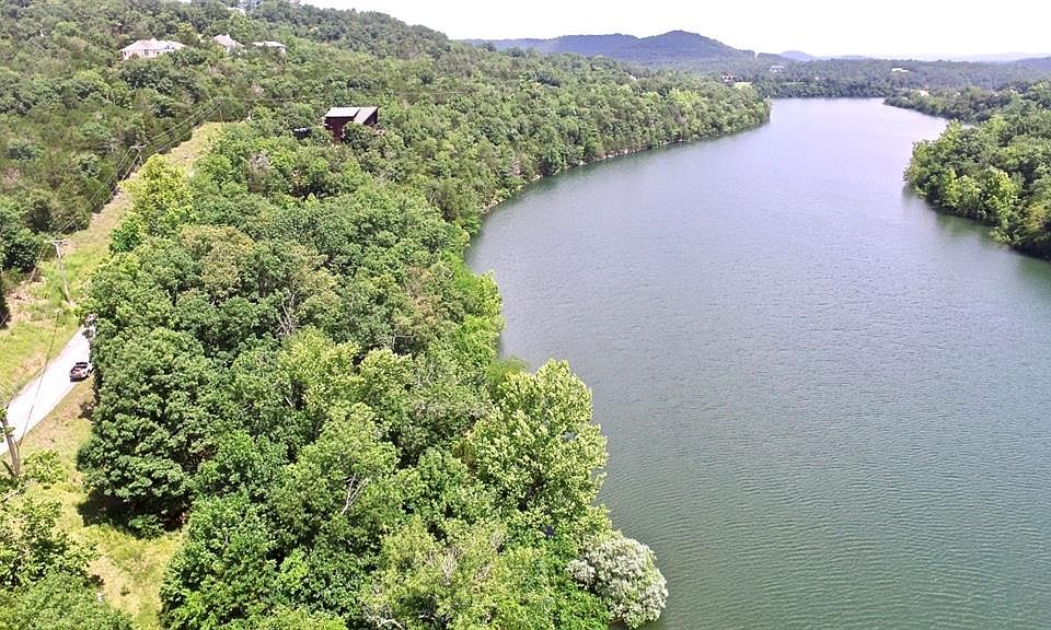 1st image of Sailboat Dr