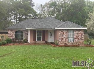 13400 Savannah Dr, Walker, LA 70785