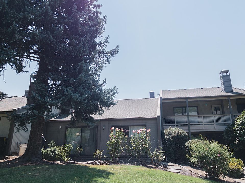 1st image of 228 Mount Echo Dr