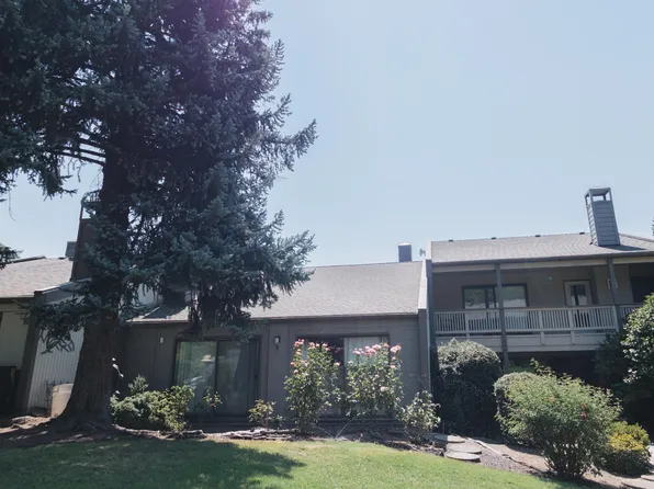 228 Mount Echo Dr, Medford, OR 97504