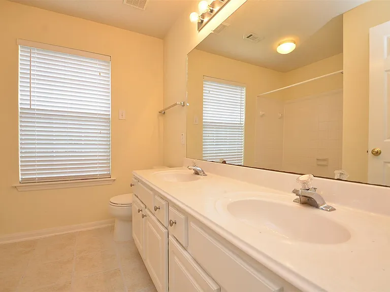 1218 Irish Mist Ct — Photo 41