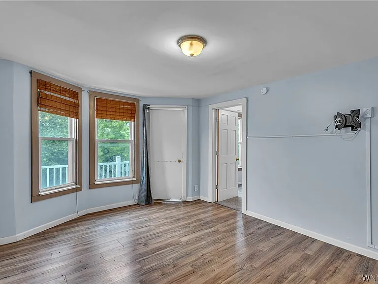 212 Lockwood Ave #2 — Photo 9
