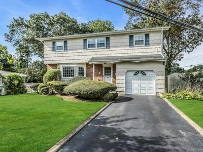 3462 Ella Road, Wantagh, NY, 11793