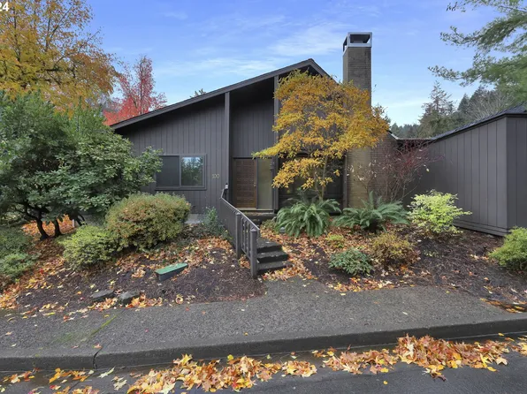 100 Westbrook Way, Eugene, OR 97405