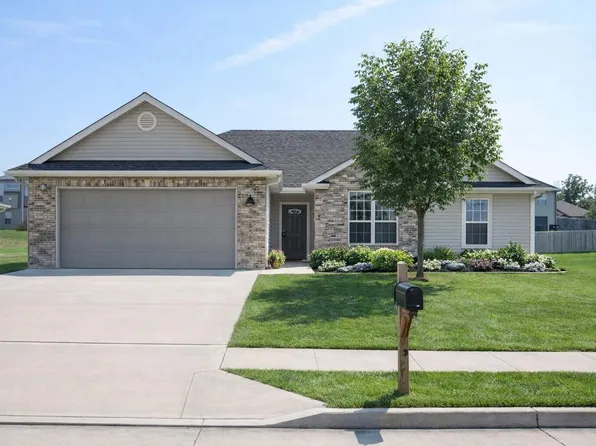 3206 Elephant Dr, Columbia, MO 65202