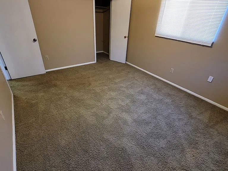 3917 Applewood Dr — Photo 26