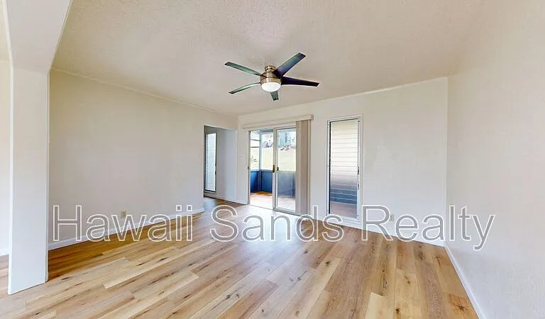 98-1426 Kaahumanu St #74 — Photo 4