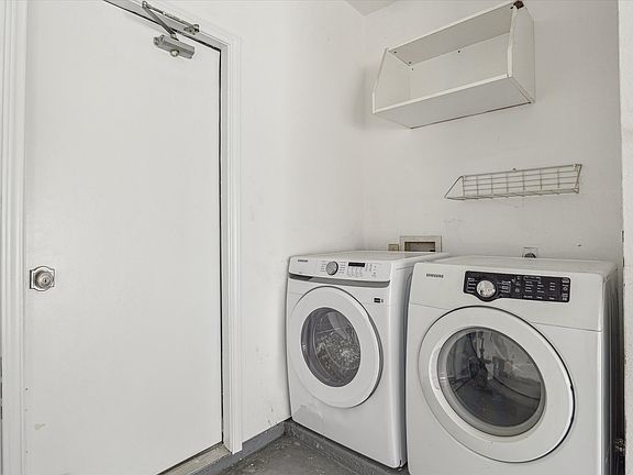 4th image of 2968 Holly Hall St #2968