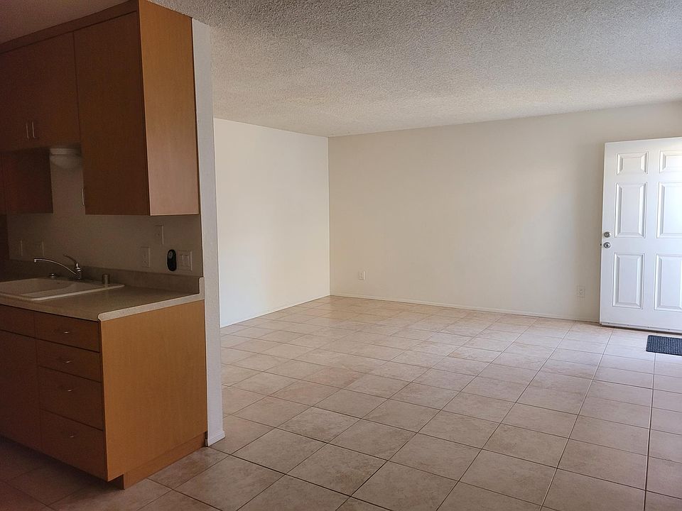 1st image of 1827 Missouri St APT B