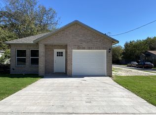 2221 Langford St, Greenville, TX 75401
