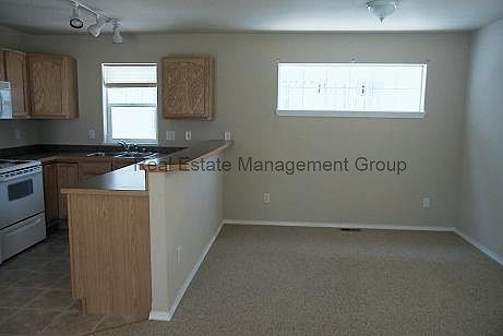1st image of 2121 Livingston Ave