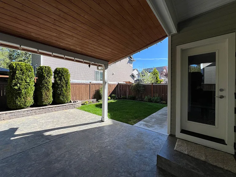 16926 SE 262nd St — Photo 59