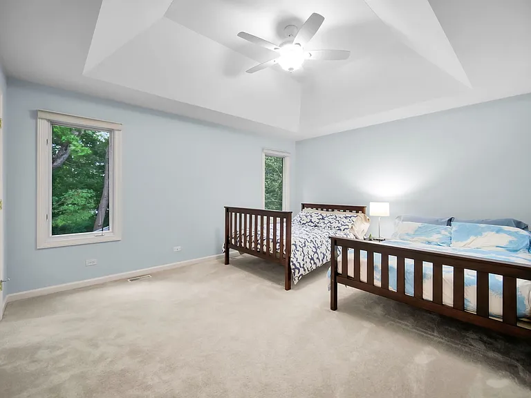 36W244 Fieldcrest Dr — Photo 38
