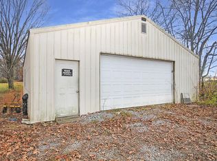 493 Tom Taylor Rd, Murray, KY 42071