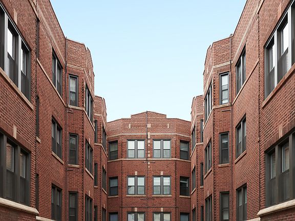 2nd image of 527 W Aldine Ave #537-2N