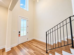 9946 N Lake Geneva St, Lakeland, TN 38002