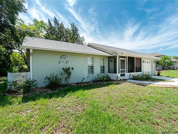 3rd image of 7292 Spinnaker Blvd