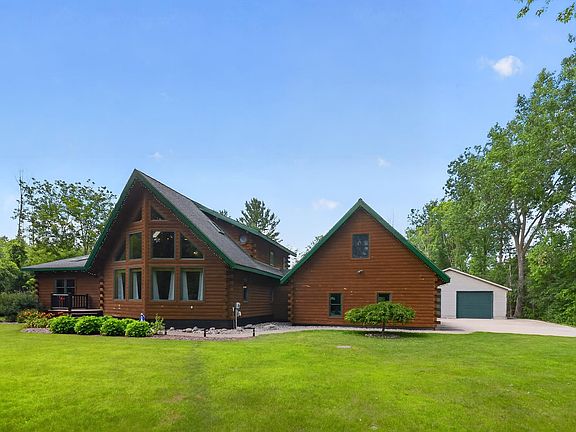 5th image of 2046 Nicholas Rd
