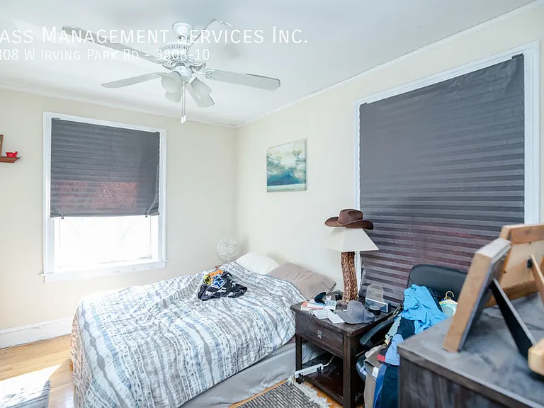 3808 W Irving Park Rd #10 — Photo 8