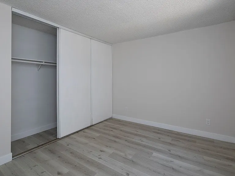 Poway Palms Apartments — Photo 5