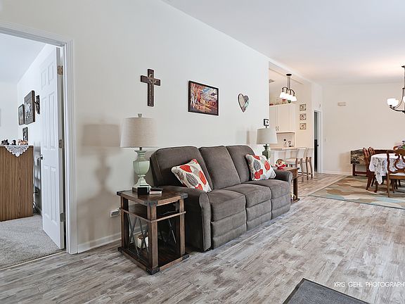 5th image of 2521 Lippizan Ln