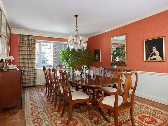 3rd image of 150 E 69th St APT 15K