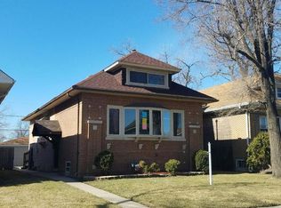 102 Bellwood Ave, Bellwood, IL
