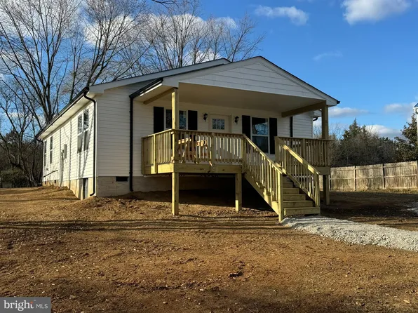 191 King St, Kearneysville, WV 25430