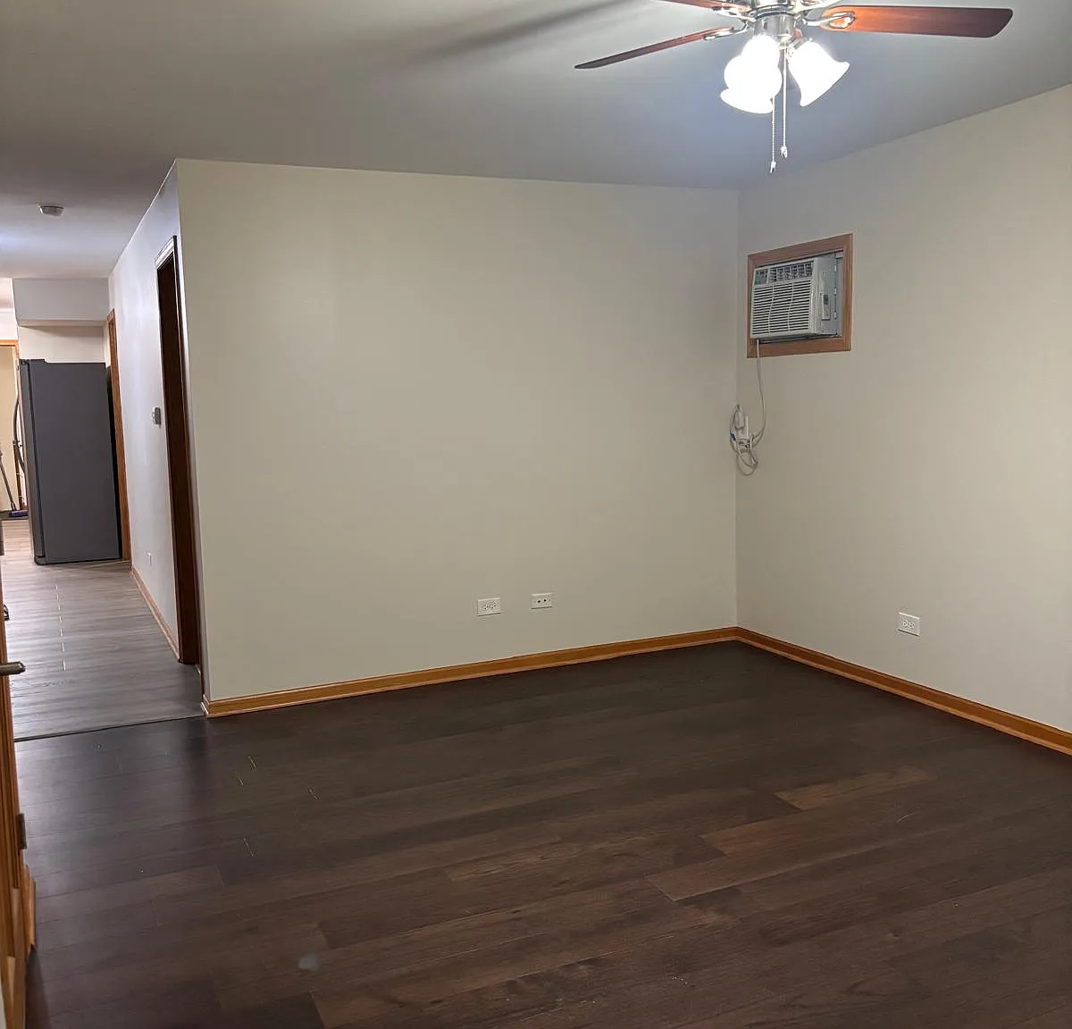 3 bed, 1.5 bath, 1200 sqft, $2,200 — Photo 1