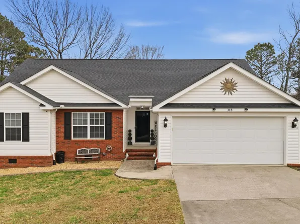 318 Eaglebend Dr, Cohutta, GA 30710