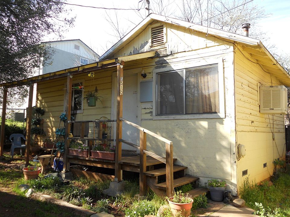2nd image of 1508 Locust St