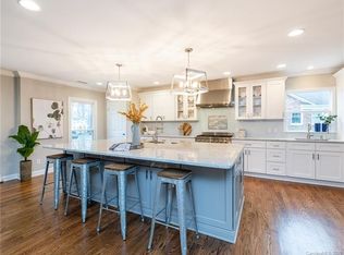 6808 Pleasant Dr, Charlotte, NC 28211