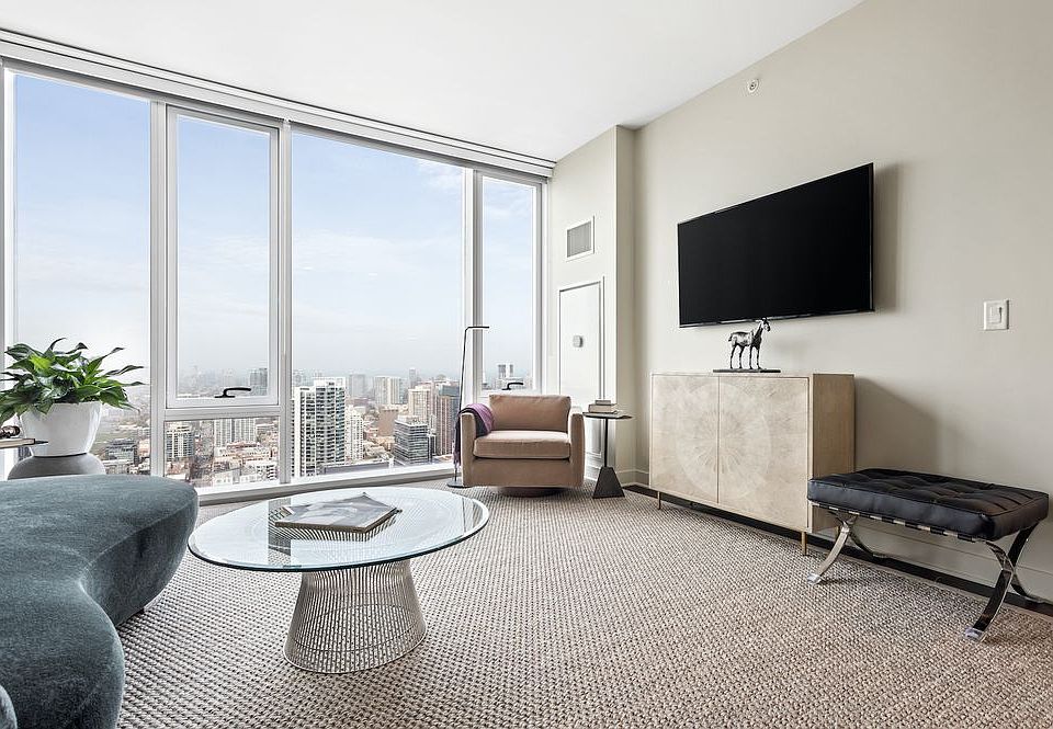 1st image of 322 N Orleans St #1808