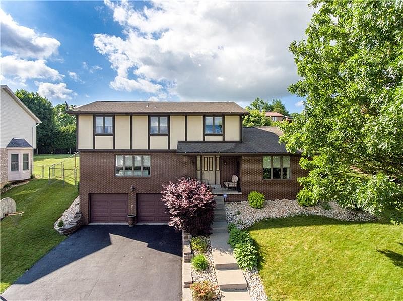 1st image of 591 Adele Dr