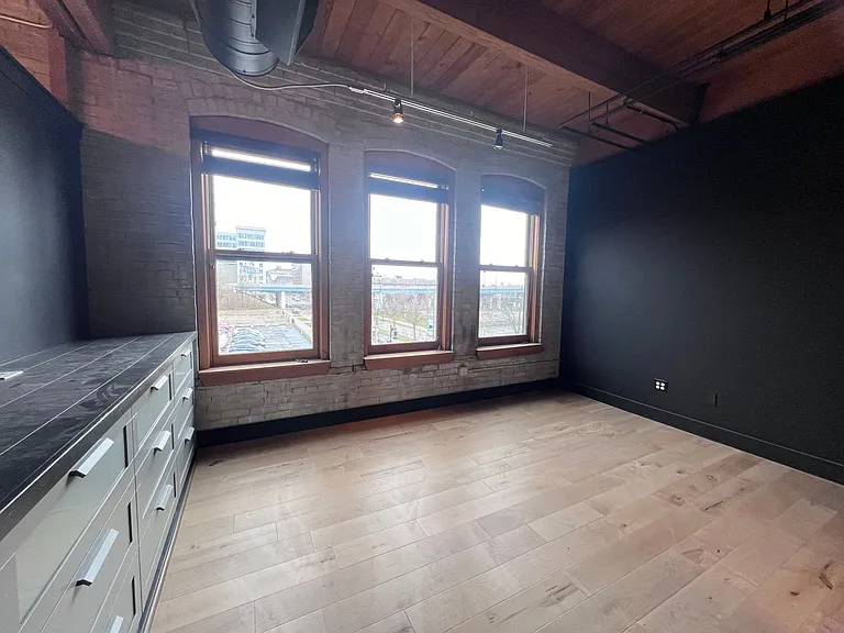 600 Monroe Ave NW #206 — Photo 17