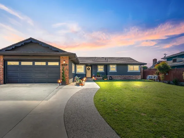 1231 Westward Dr, Hollister, CA 95023