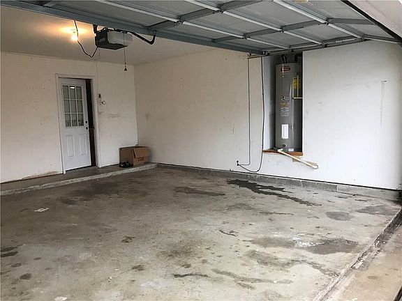 3rd image of 1205 Trillium Ct