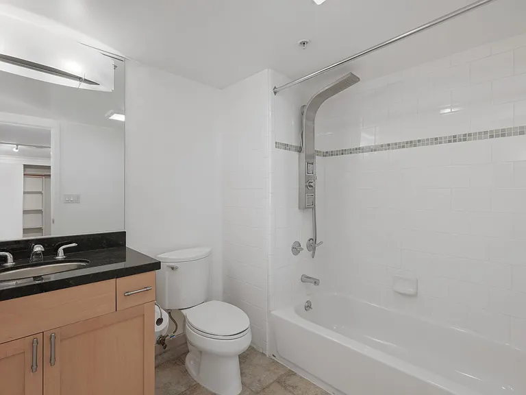 460 Natoma St #9 — Photo 10