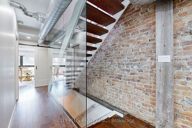 Toronto House for rent - 5 Bedrooms in Toronto