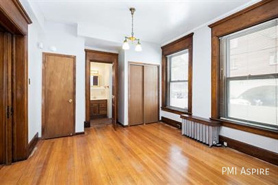 1st image of 1922 E 14th Ave APT 1