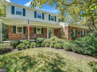 460 W Lafayette Dr, West Chester, PA 19382