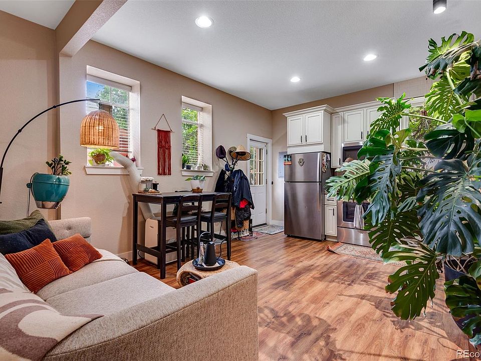 1st image of 1344 Gaylord Street #120