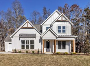 52 Royal Ella Ct, Fuquay Varina, NC 27526